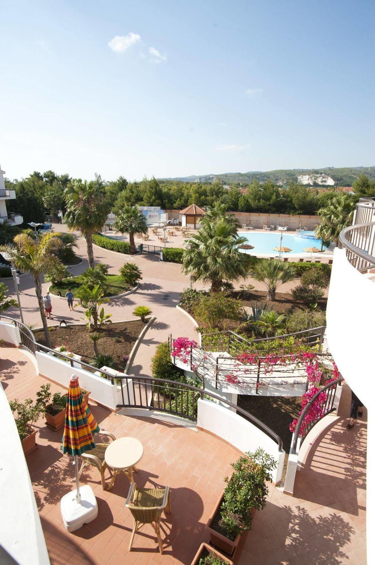 Oasiclub Hotel Vieste Exterior foto